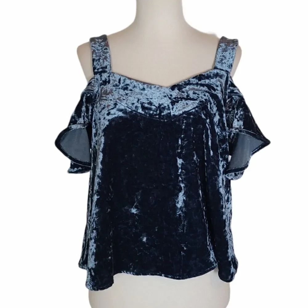 Timing blue Crushed Velvet Off the Shoulder top